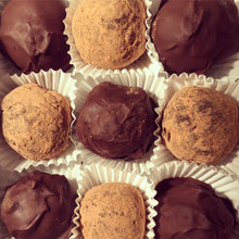 Load image into Gallery viewer, Brownie Truffles (USPS Shipping or NYC Delivery)